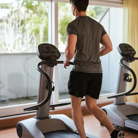 Adria Szálloda Merano