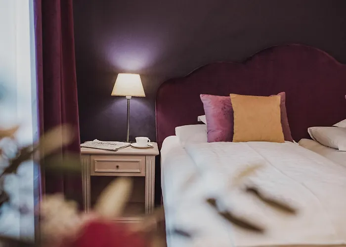 阿德里亚酒店 4*