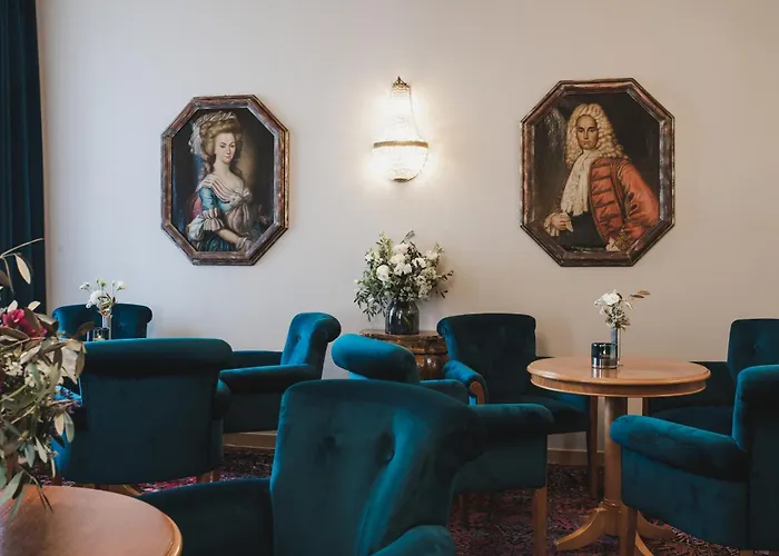 酒店 阿德里亚酒店 4*