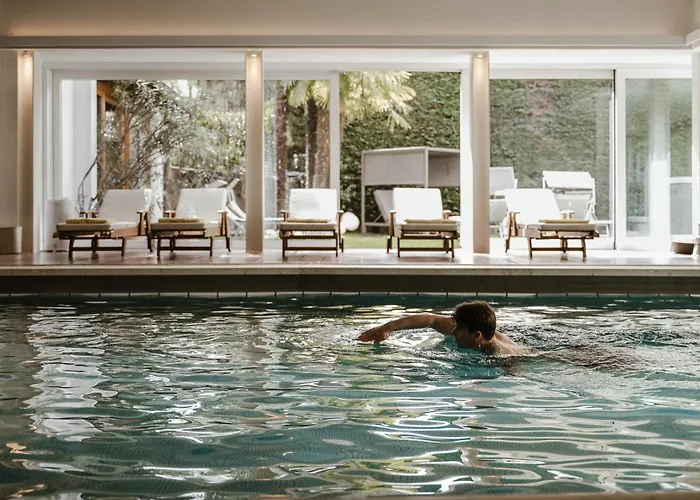 阿德里亚酒店 酒店